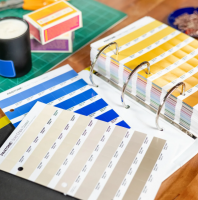 Pantone&reg; Reference Library 8706 Colori